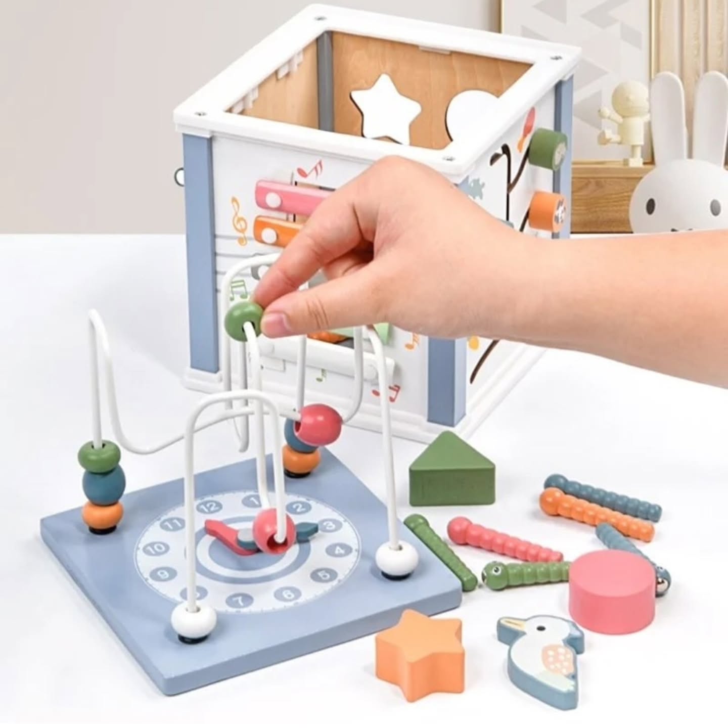 Cube d'activités Montessori